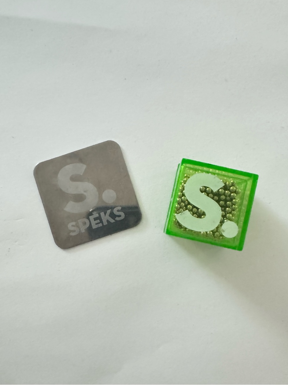 Speks Magnetic balls Cube